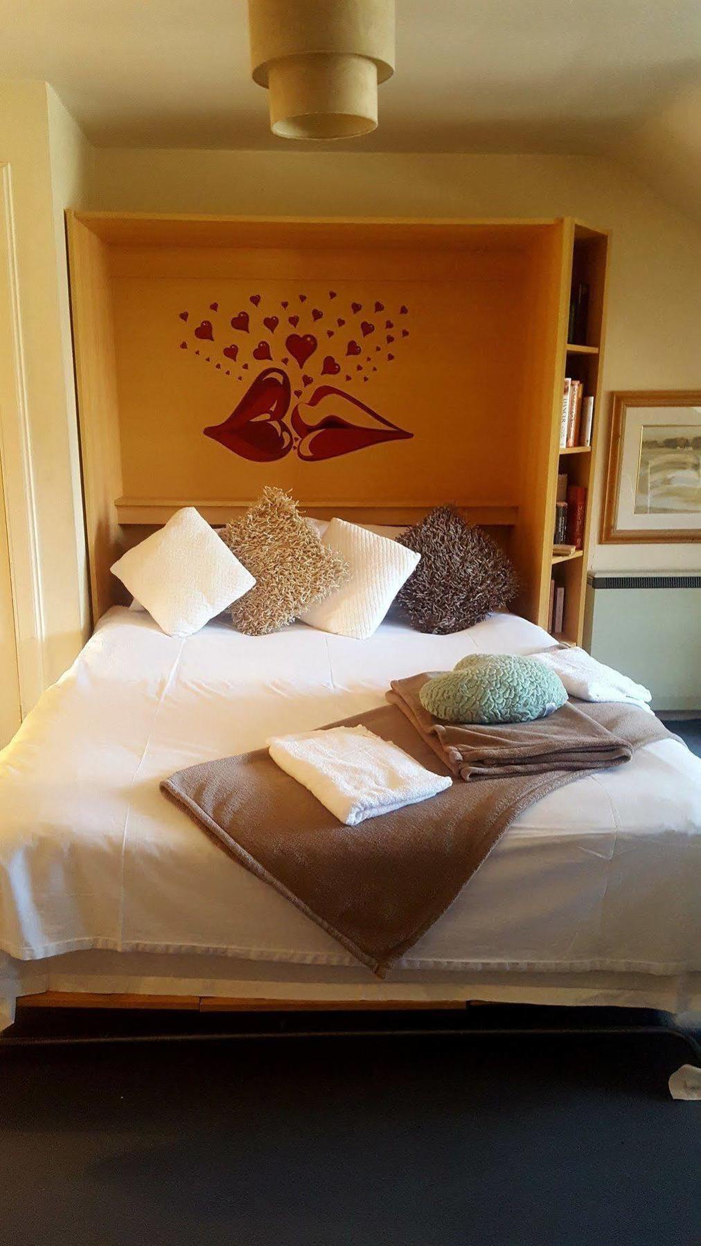 Tony Asga - Tony'S Apartment Heart Of Edinburgh City Centre Sleeps 2 Exterior foto